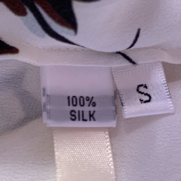 LOVE BINETTI Womens Sz L Geometric bird print Blouse 100% silk - Picture 12 of 14